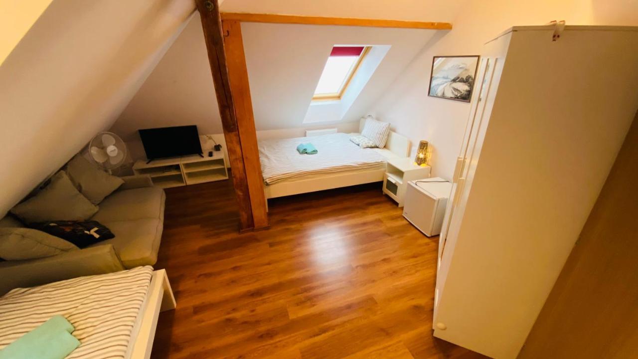 Hotel Pod Koksinem Spalene Porici Luaran gambar